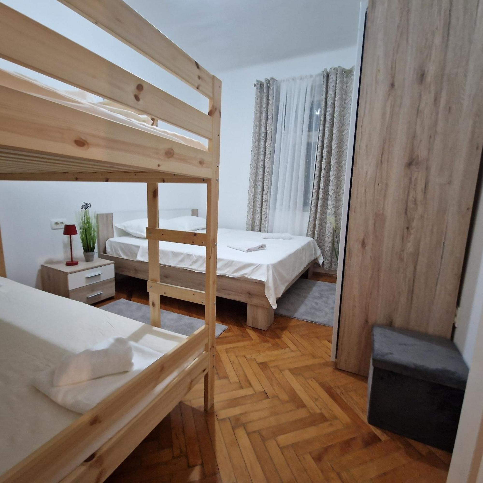 Rooms Deluxe Splatin Split Luaran gambar